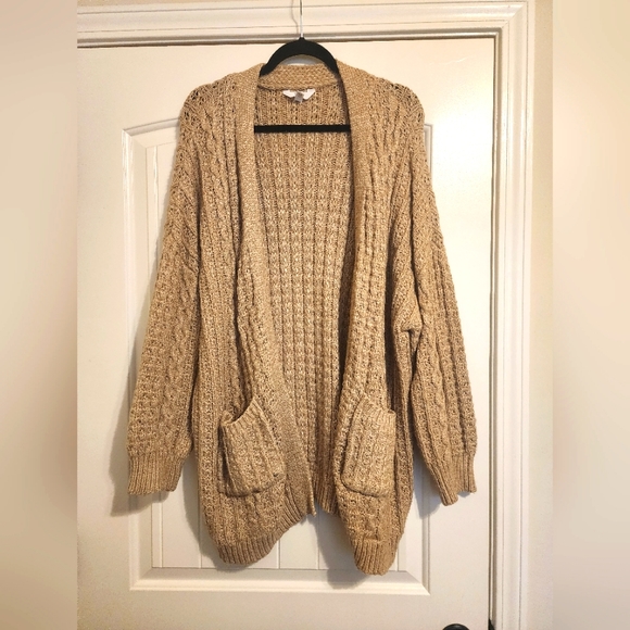 Sweaters - 💥WOMEN PLUS SIZE CARDIGAN💥